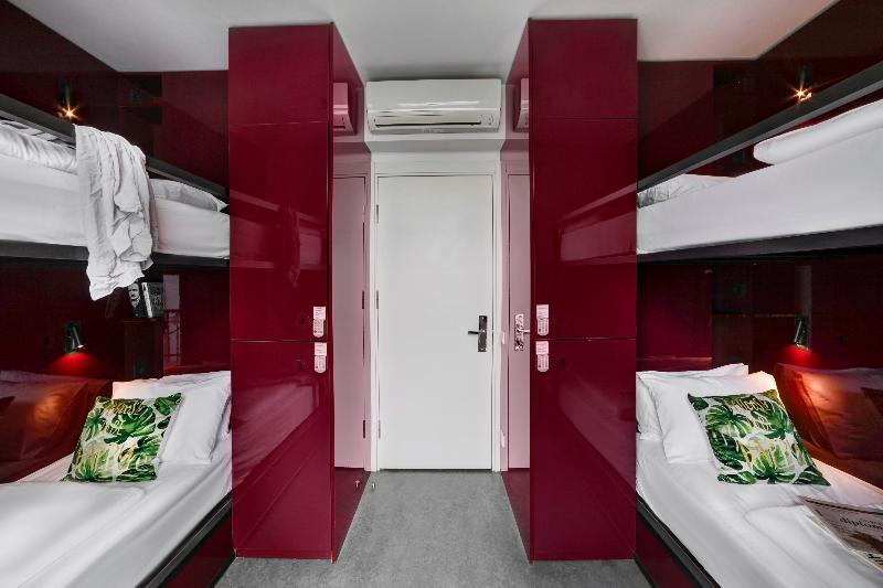 Wabi Sabi Hostel *